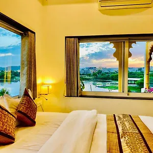 https://asra-hotels-and-resorts.udaipurhotels.org