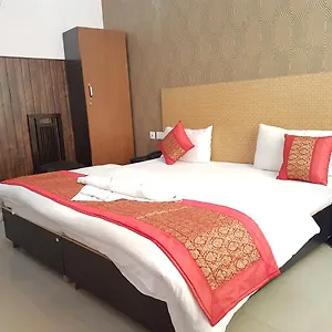 The Royal Crown *** Gurgaon