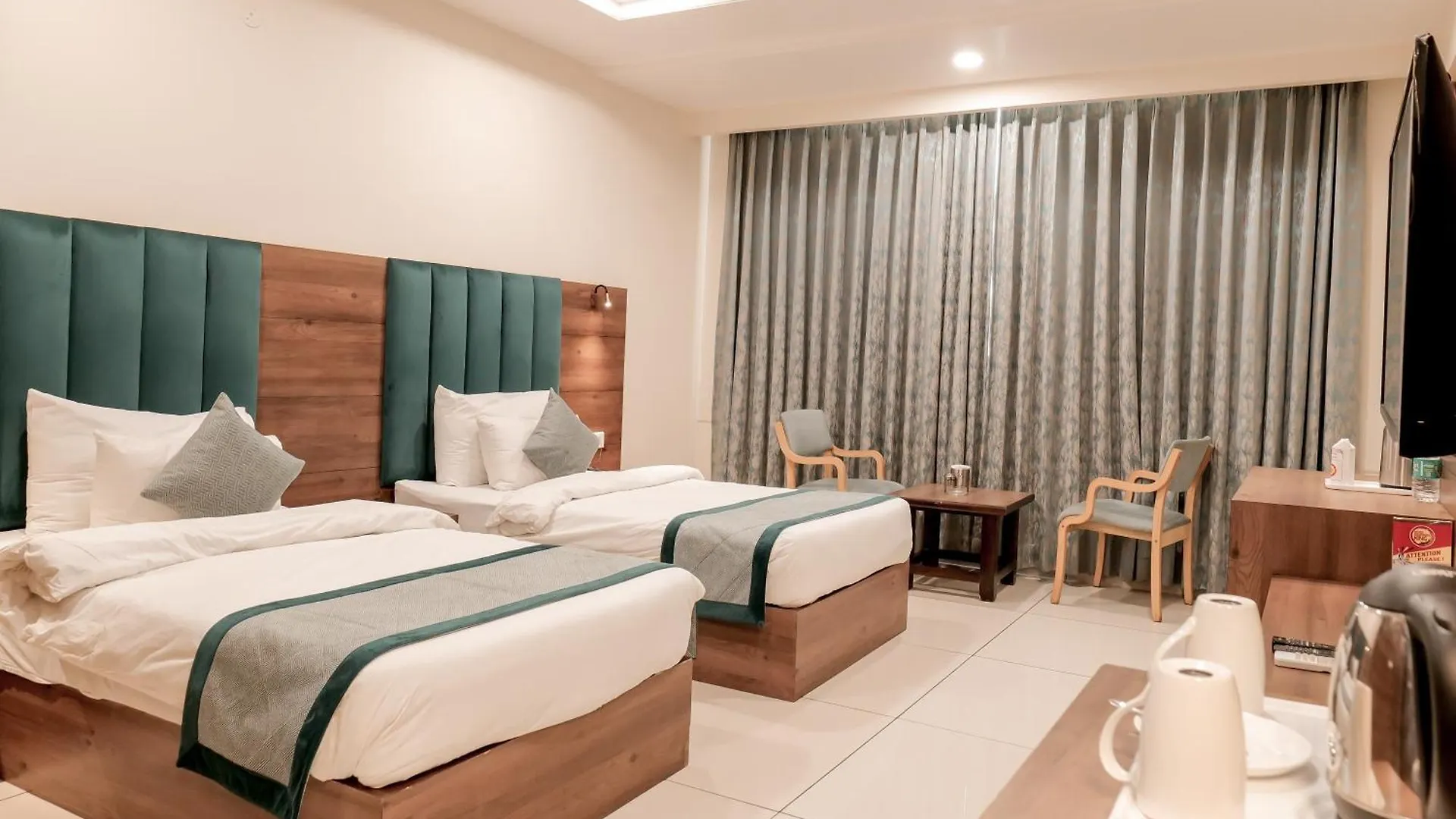 Hotel Highway King Bilaspur Gurgaon